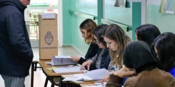 El Gobierno insiste con “eliminar” las elecciones PASO