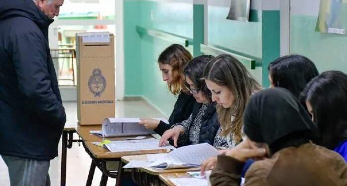El Gobierno insiste con “eliminar” las elecciones PASO