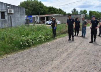 Corrientes: vio a los gendarmes y arrojó una mochilla llena de droga