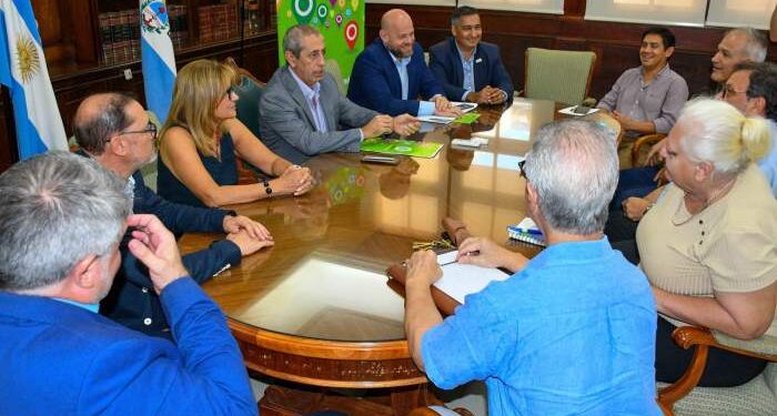 El Gobierno ofreció a docentes un aumento salarial por encima de la inflación