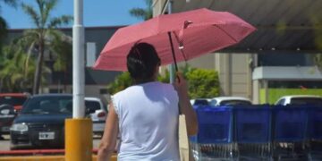Persiste el alerta roja y amarilla por calor extremo en Corrientes