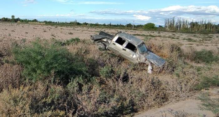 Manejaba su camioneta borracho, volcó y murió su nieto de un mes