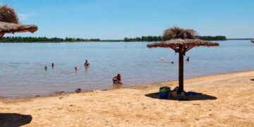 Se lanzó al Río Paraná para buscar una pelota y murió ahogado