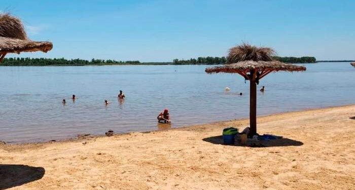 Se lanzó al Río Paraná para buscar una pelota y murió ahogado
