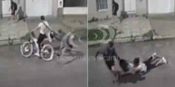 Motochorro tiró a una mujer de su bicicleta para robarle la mochila