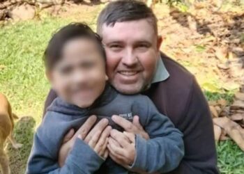 Asesinó a su hijo para vengarse de su ex pareja y luego se fue a comer