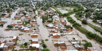 Corrientes ayuda a los afectados por el agua en Bahía Blanca