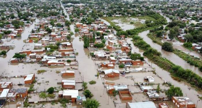 Corrientes ayuda a los afectados por el agua en Bahía Blanca
