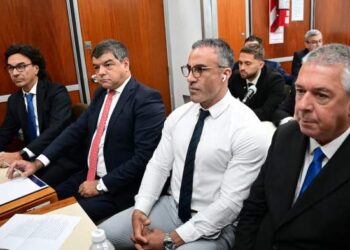Juicio por la muerte de Maradona: juez apartó a un abogado defensor