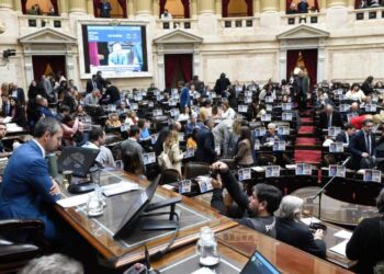 Acuerdo con el FMI: “Se está haciendo un pozo para salir de otro”