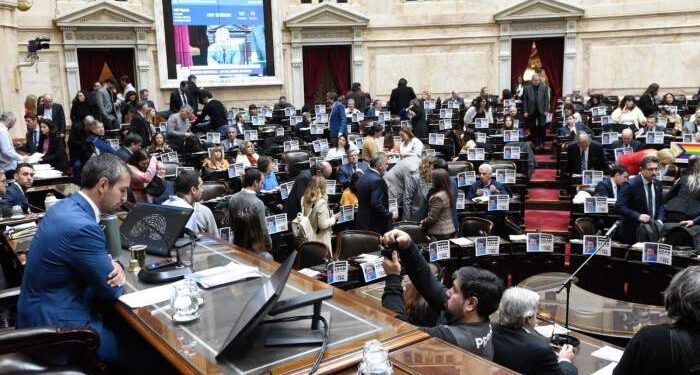 Acuerdo con el FMI: “Se está haciendo un pozo para salir de otro”