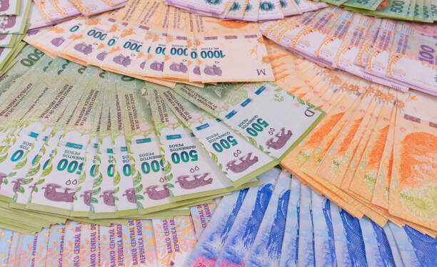 Ordenan embargo preventivo por más de 33 millones de pesos en un caso de violencia de género