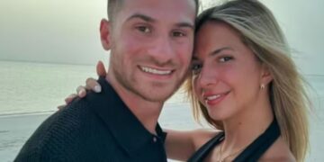 Alexis Mac Allister y Ailén Cova anunciaron que esperan a su primer hijo