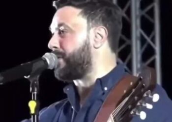 Lucas Sugo pidió por la salud de su hija en pleno recital: “Estoy pasando el peor momento de mi vida”