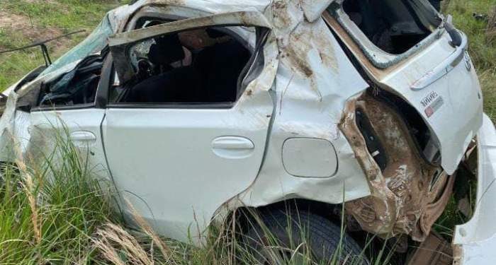 Tres docentes heridas en el despiste y vuelco de su automóvil