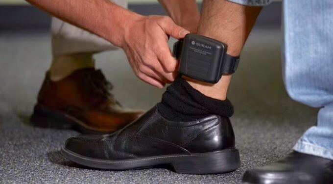 Sargento del Ejército con tobillera electrónica por violencia de género