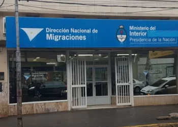 El Gobierno modificó la ley que regula la política migratoria