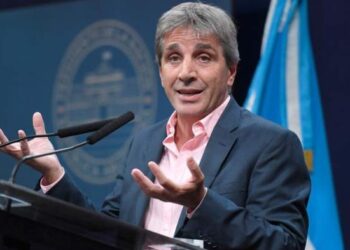El Gobierno anunció que Argentina registró superávit fiscal en abril
