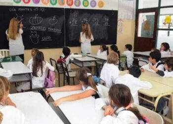 Nación delegó al Consejo Federal de Educación la paritaria docente