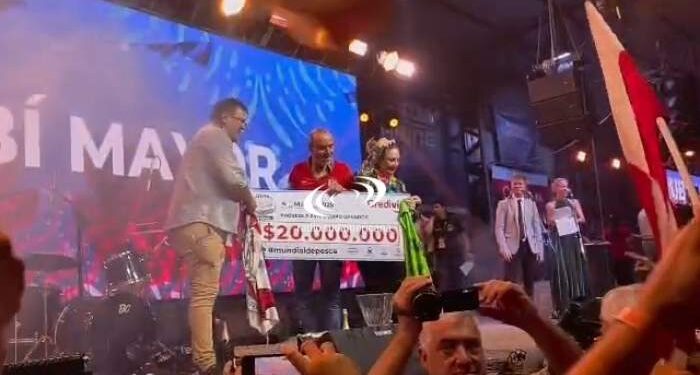 El premio al surubí mayor fue para un pescador santafesino