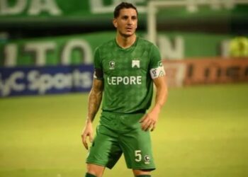 Apartan a un jugador por supuesto vínculo con la mujer de un ex DT de Boca Unidos