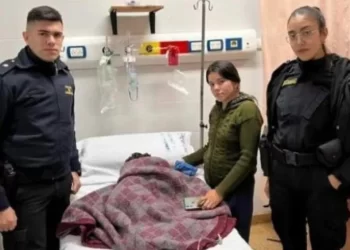 Policías salvaron a niño que cayó en un pozo
