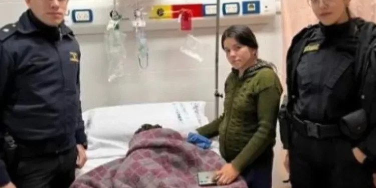 Policías salvaron a niño que cayó en un pozo