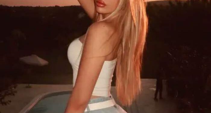 Murió una joven al soltarse del arnés durante un vuelo de parasailing