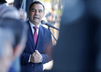 Valdés confirmó que firmará el convenio por los dólares en el colchón