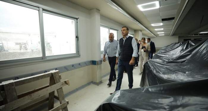 Valdés recorrió las instalaciones del futuro Instituto de Oncología