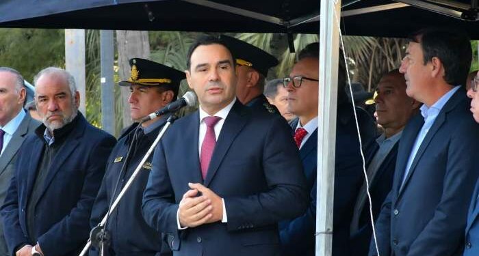 Valdés entregará notebooks y habilitará obras en Capital y en Santa Rosa