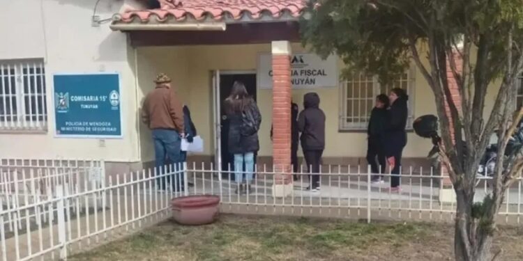 Investigan en Mendoza a una mujer que habría intentado vender a su nieto por 14 millones de pesos