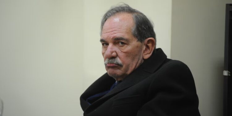 La Justicia le otorgó la prisión domiciliaria a José Alperovich, condenado por abuso sexual a su sobrina