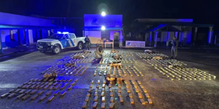 Prefectura secuestró más de 400 kilos de marihuana en Corrientes