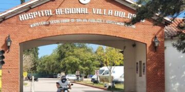 Mujer murió al resbalar en la ducha y sufrir un golpe en el cuello