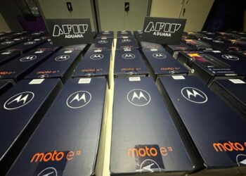 La Aduana iniciará subastas de celulares, cosméticos y perfumes