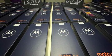 La Aduana iniciará subastas de celulares, cosméticos y perfumes