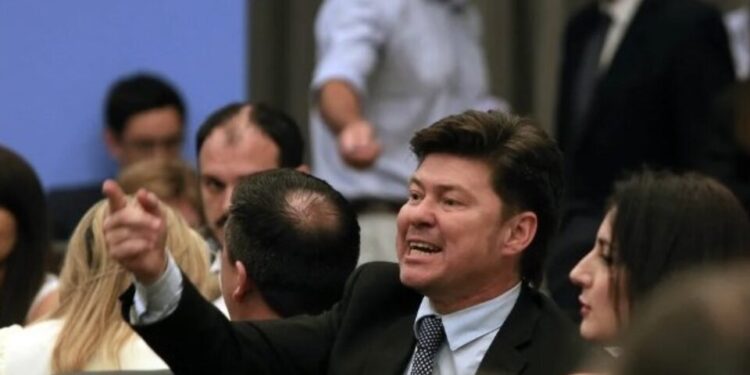 La Libertad Avanza cerró alianza con cinco partidos en Corrientes