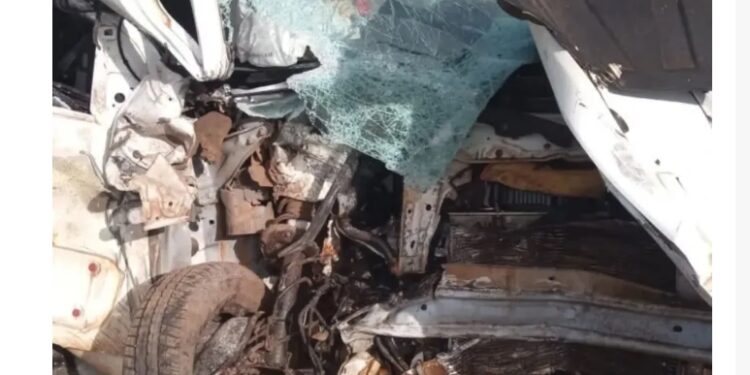 Choque frontal sobre ruta 14: heridos graves y corte total de la carretera