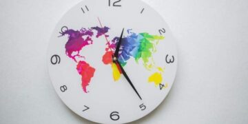 Media sanción al proyecto para modificar el huso horario en todo el país