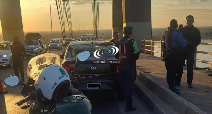 Piden que siga la búsqueda del joven que se lanzó al Río Paraná