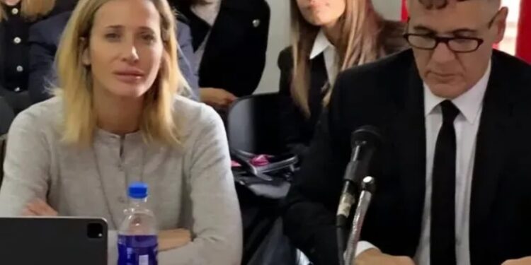 Interrumpieron el juicio de Julieta Prandi contra su ex marido