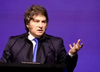 Milei sin filtro: “Estos chorros kirchneristas hablan del 3% y ellos se robaban el 30%”