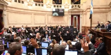Los tres senadores de Corrientes apoyaron el rechazo al veto al DNU de Milei