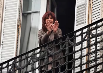 La Cámara Electoral revocó la habilitación de Cristina Kirchner para votar en octubre