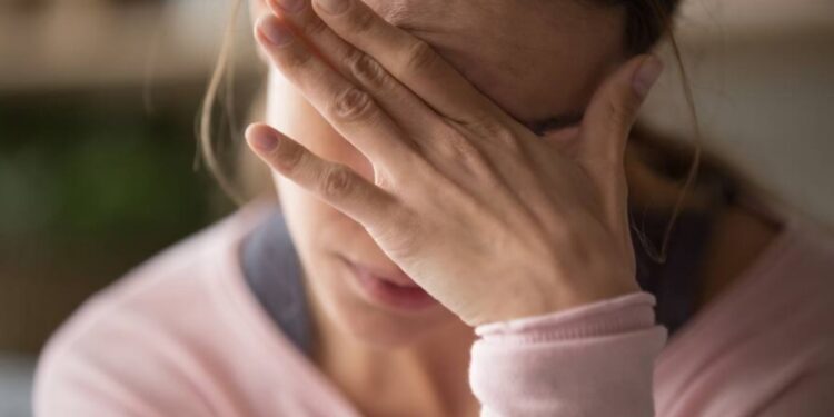 “La falta de contención social y afectiva aumenta los suicidios en jóvenes”