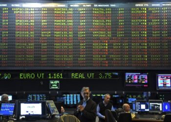 Buena reacción del mercado tras la cadena de Milei: subieron acciones y bonos pero persisten algunas preocupaciones