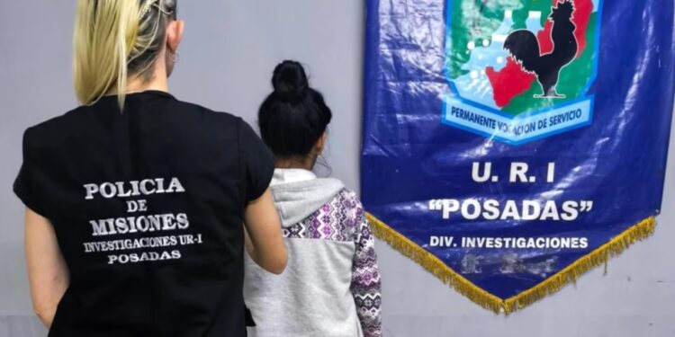 Misiones: cayó una mujer acusada de haber usado a su hija de 6 años para entrar a robar