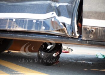 Falleció el motociclista que quedó atrapado en el choque múltiple en el Puente General Belgrano