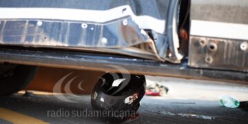 Falleció el motociclista que quedó atrapado en el choque múltiple en el Puente General Belgrano